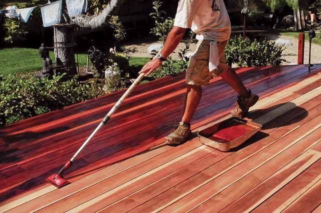 Tips Menggunakan Sanding Sealer untuk Decking Kayu