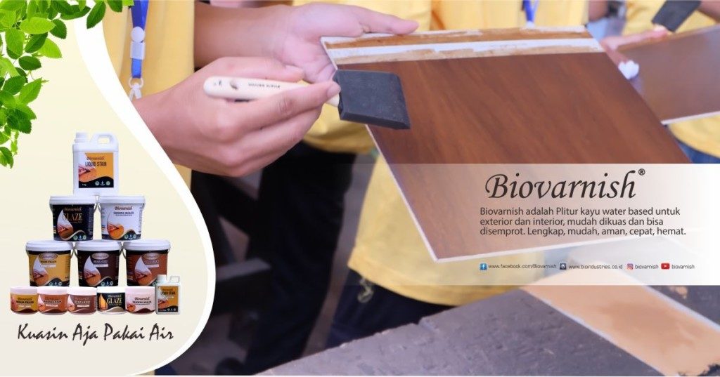 cat Biovarnish untuk menampilkan tekstur kayu