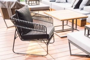 Cat Kayu Besi Terbaik untuk Furniture dan Dekorasi Rumah